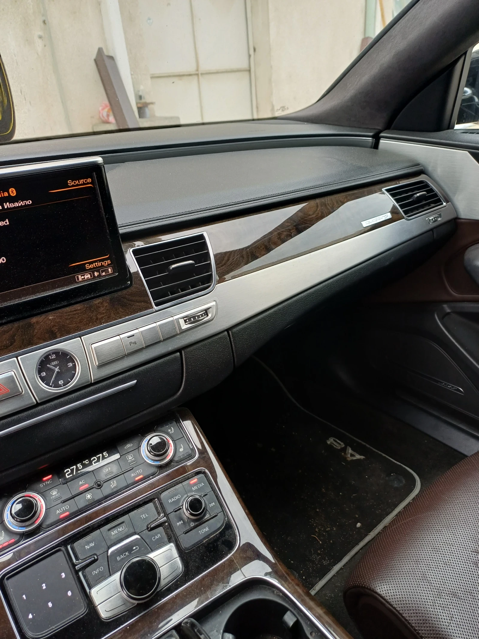 Audi A8 W12 - изображение 3