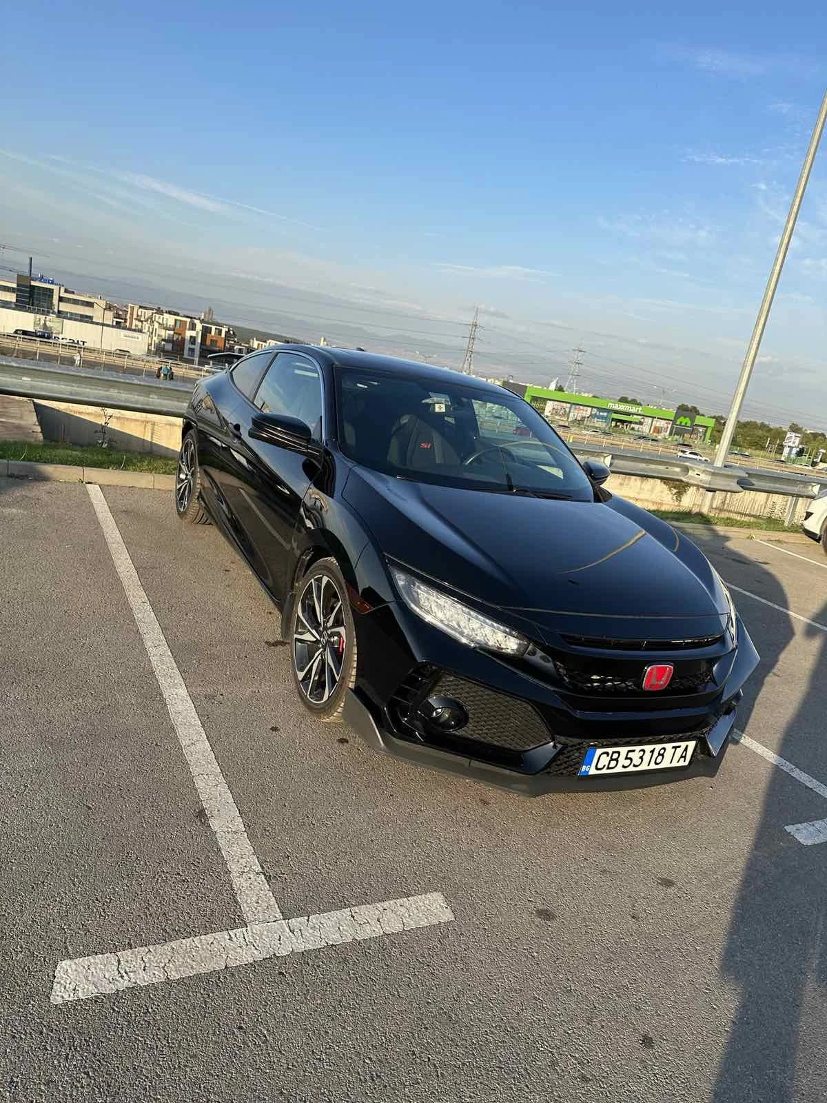 Honda Civic 1.5T Si 205hp с каско, снимка 2 - Автомобили и джипове - 54101459