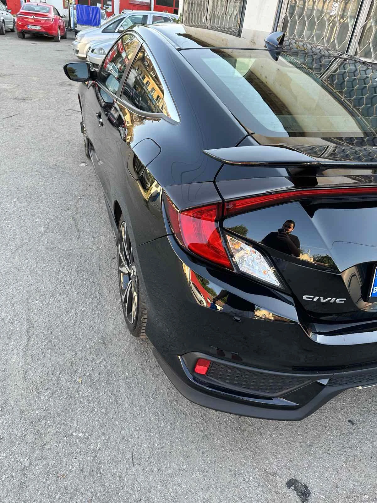 Honda Civic 1.5T Si 205hp с каско, снимка 3 - Автомобили и джипове - 54101459
