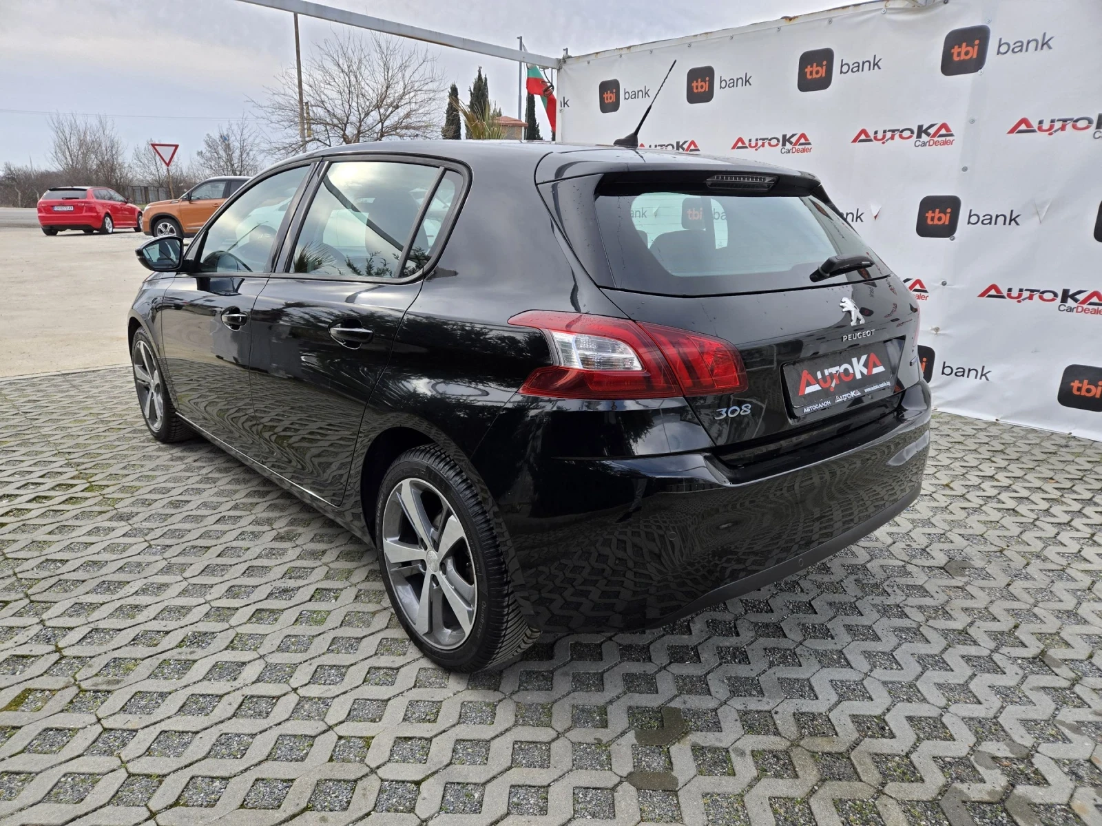 Peugeot 308 1.6HDI-92кс= НАВИ= СЕРВ.ИСТОРИЯ= EURO 6B - изображение 5