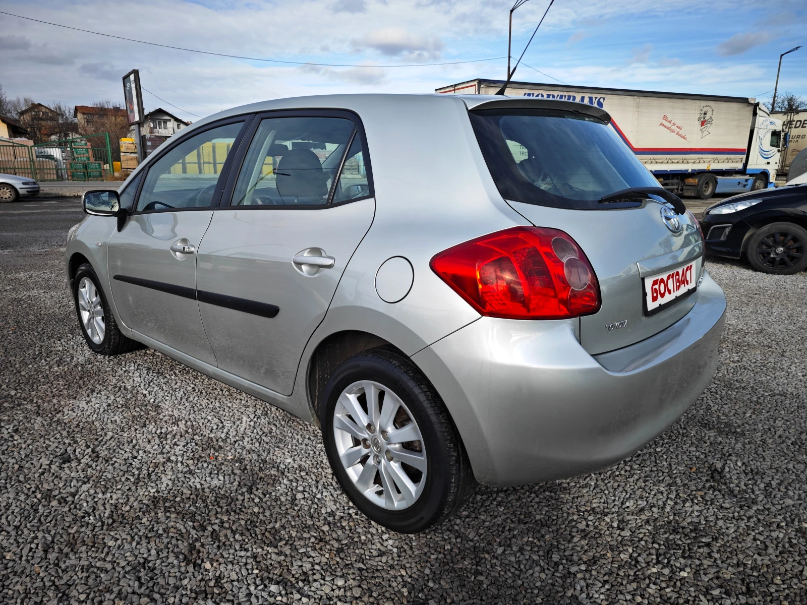 Toyota Auris 1, 6 Dual VVT- i - изображение 3