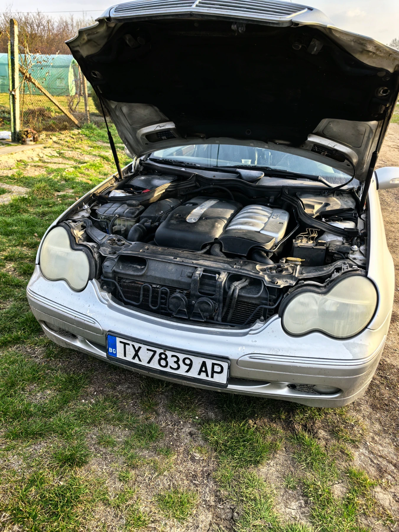 Mercedes-Benz C 270, снимка 9 - Автомобили и джипове - 53838800