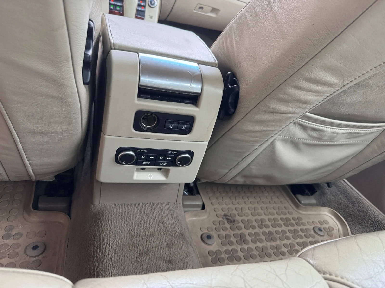 Volvo S80 2.4 D, снимка 10 - Автомобили и джипове - 53927398