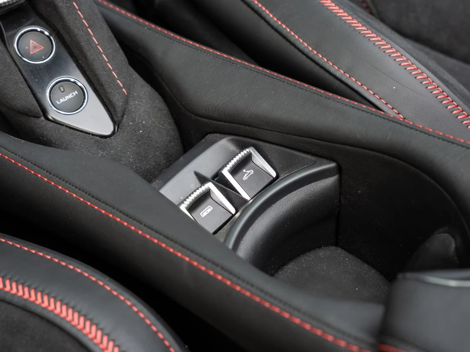 McLaren 720 S SPIDER PERFORMANCE KERAMIK CARBON B&W, снимка 14 - Автомобили и джипове - 54284312