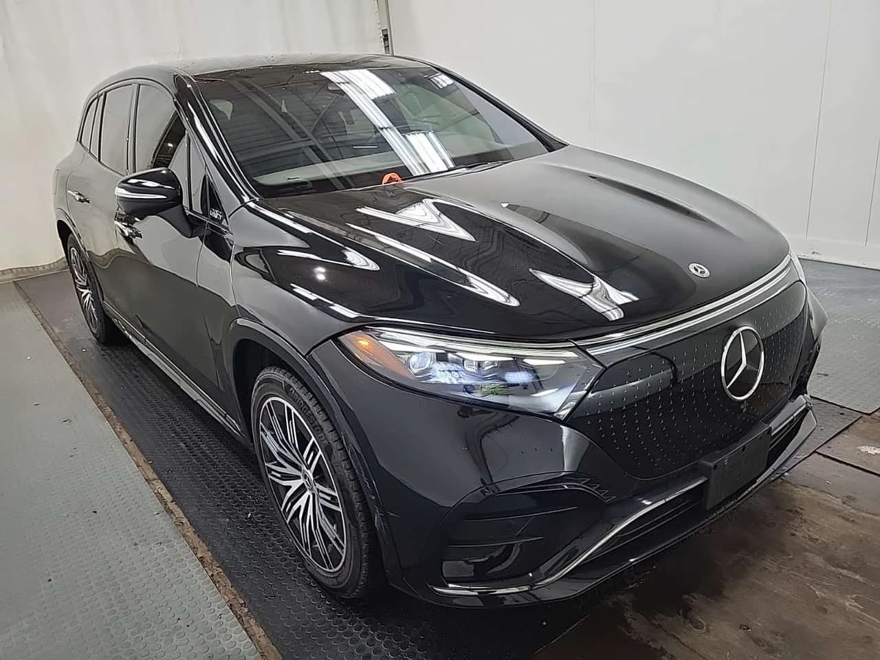 Mercedes-Benz EQS * 450 * АВТОКРЕДИТ БЕЗ ПЪРВОНАЧАЛНА ВНОСКА* , снимка 2 - Автомобили и джипове - 54573618
