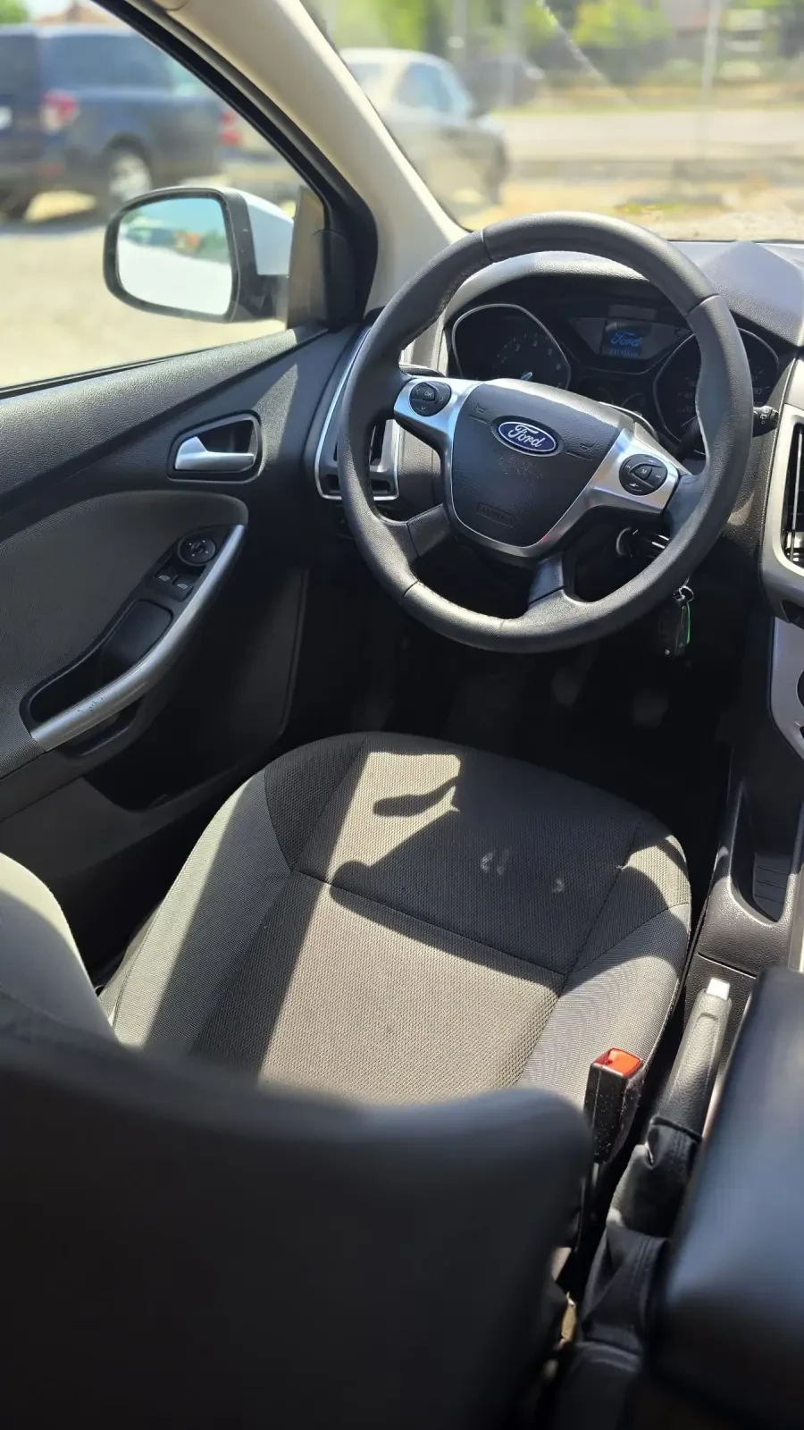 Ford Focus 1.6 Ti-VCT, снимка 8 - Автомобили и джипове - 54978800