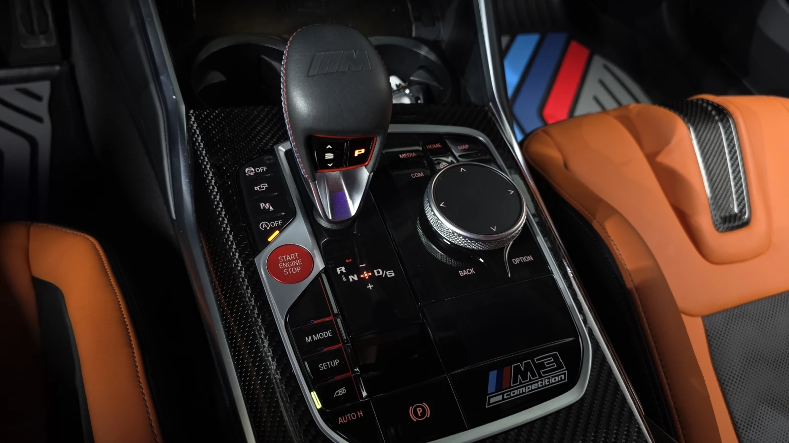 BMW M3 Sedan Competition First Edition , снимка 11 - Автомобили и джипове - 55394668