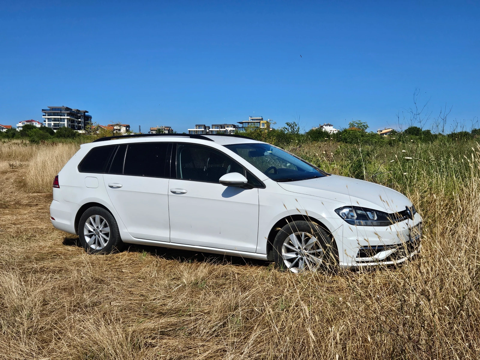 VW Golf 7.5 1.6TDI, снимка 2 - Автомобили и джипове - 55696289