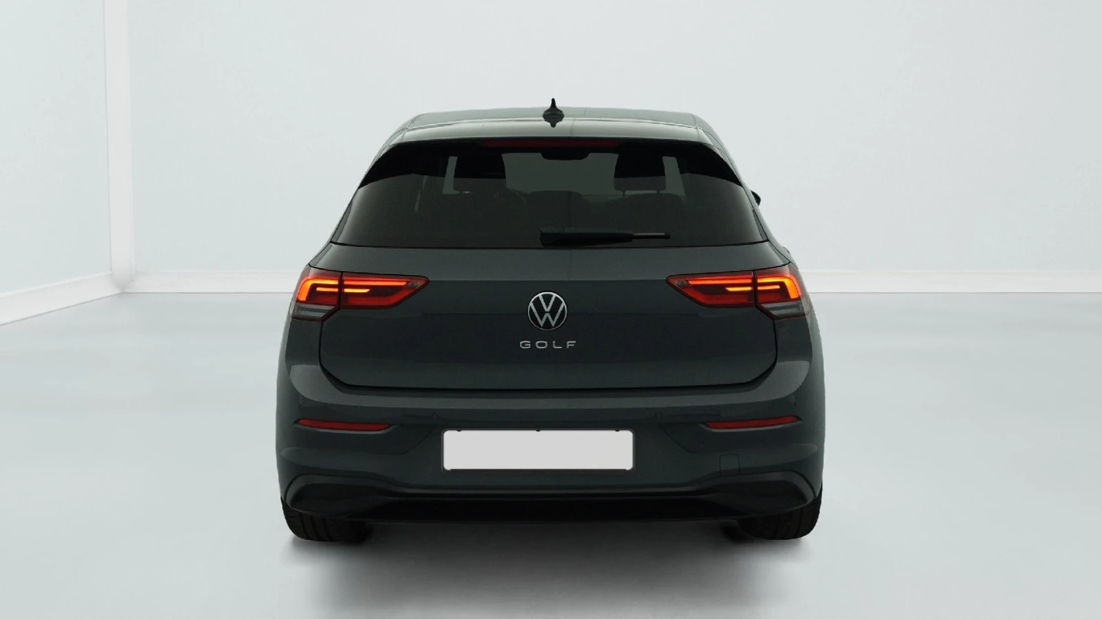 VW Golf 1.5 TSI Life Business Навигация, снимка 5 - Автомобили и джипове - 56068700