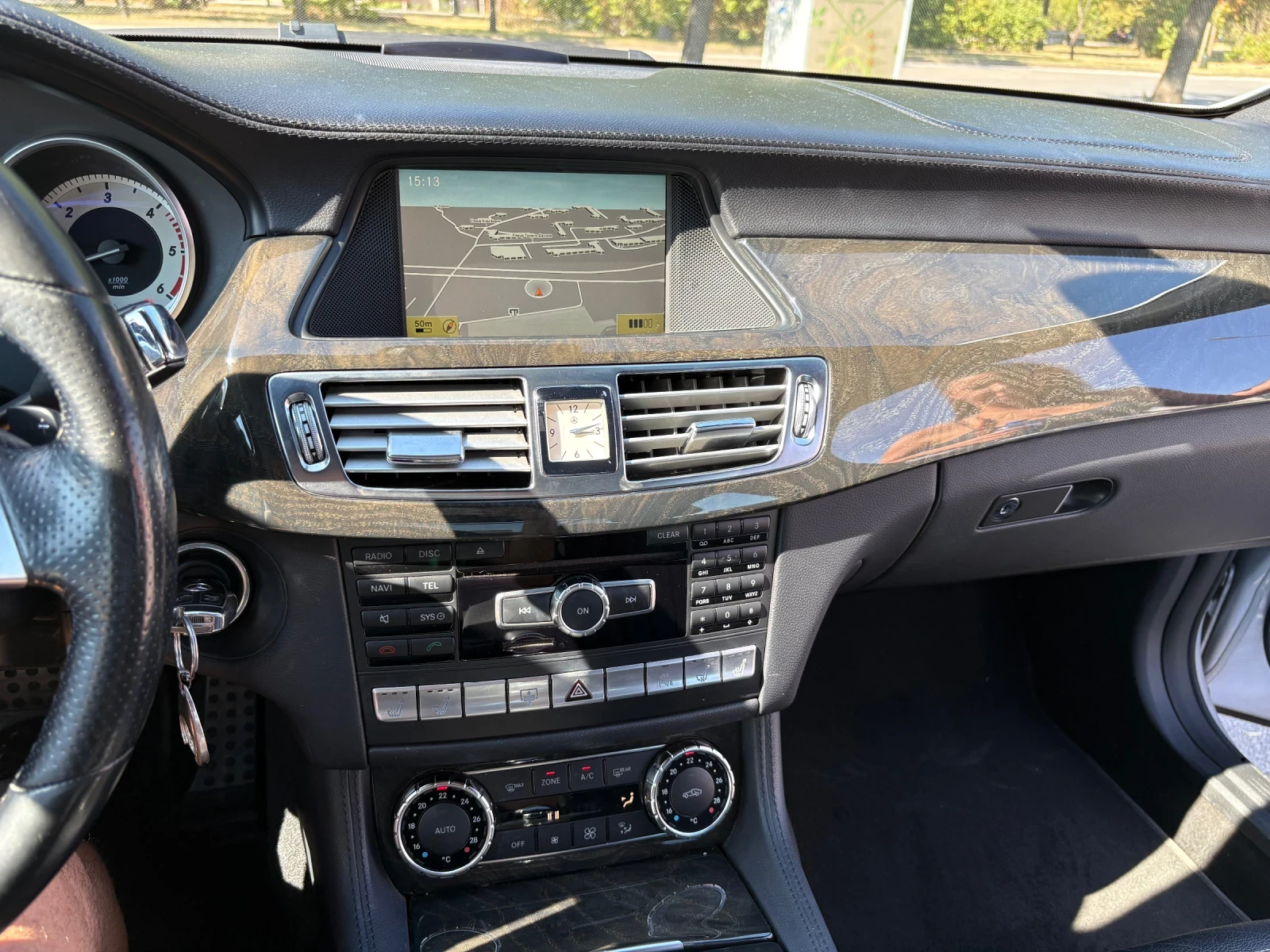 Mercedes-Benz CLS 350 D 4matic, снимка 10 - Автомобили и джипове - 56152321