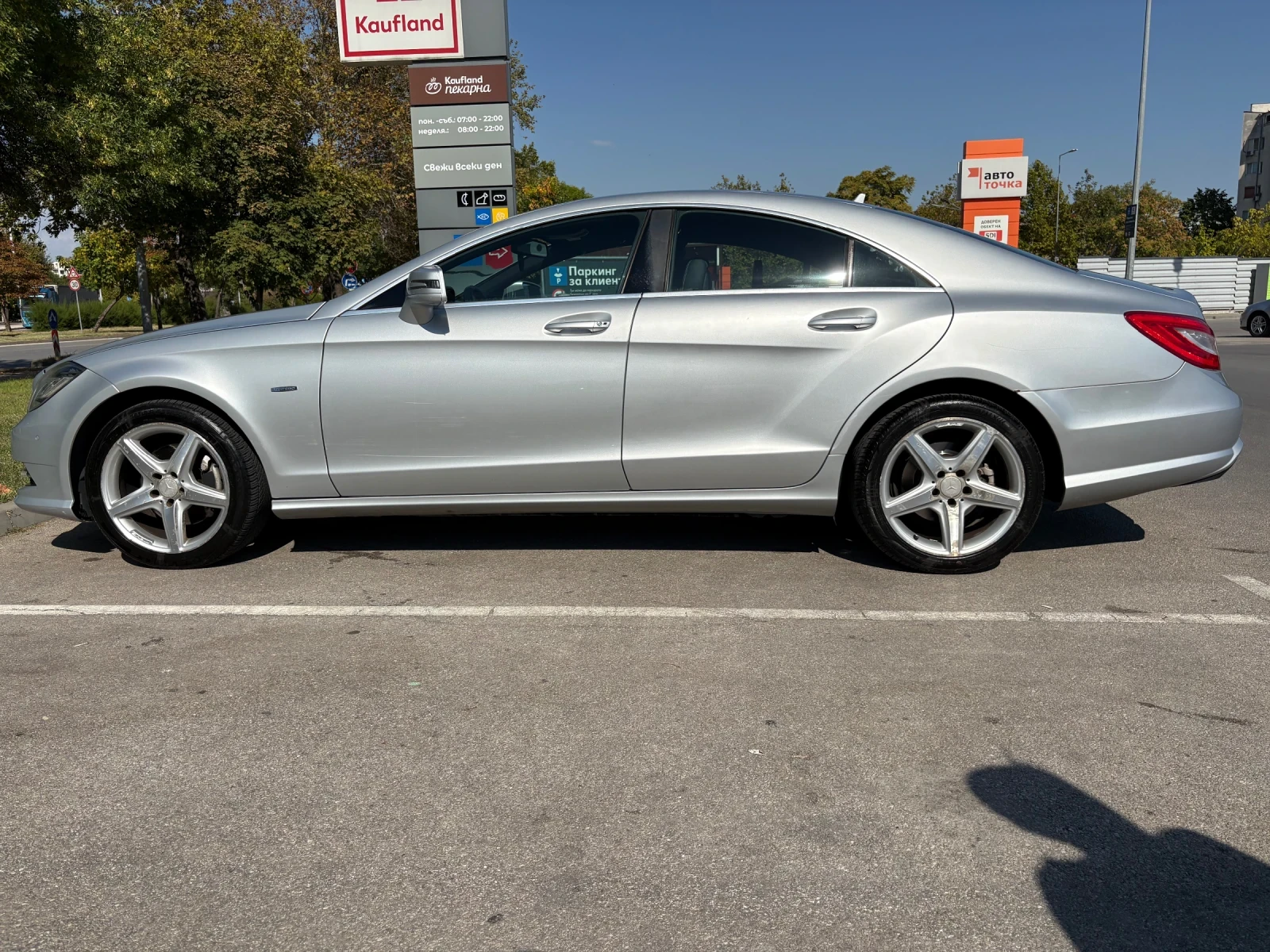 Mercedes-Benz CLS 350 D 4matic, снимка 16 - Автомобили и джипове - 56152321