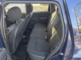Dacia Duster 1.5 DCI/110HP/4X4/LAUREATE/, снимка 10