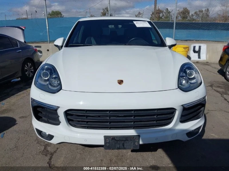 Porsche Cayenne, снимка 1 - Автомобили и джипове - 49594888