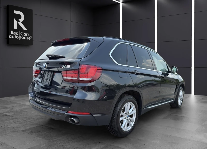 BMW X5 3.5I* xDRIVE* LED* PANO* CAMERA* KEYLESS* , снимка 4 - Автомобили и джипове - 50605631