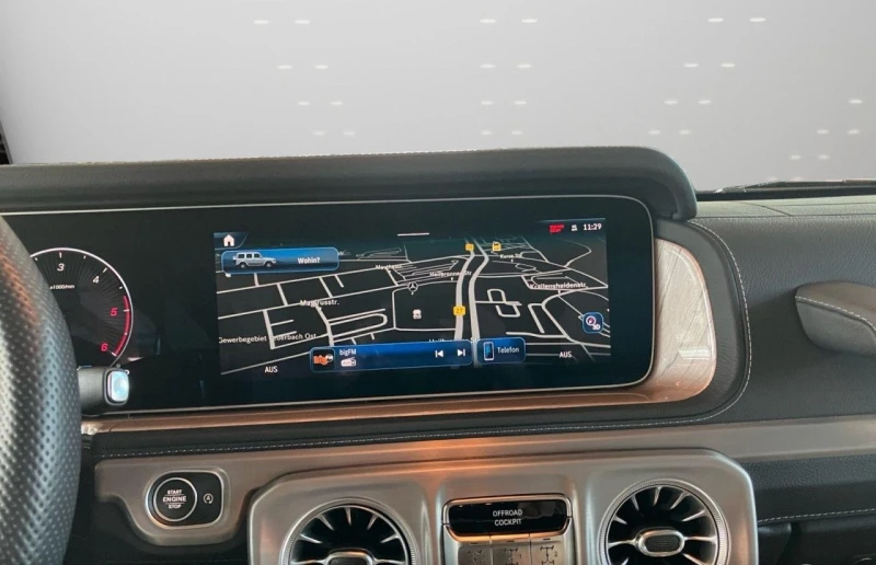 Mercedes-Benz G 450 d/AMG/FACELIFT/4M/NIGHT/BURM/MULTIBEAM/DISTRONIC/, снимка 11 - Автомобили и джипове - 52558257