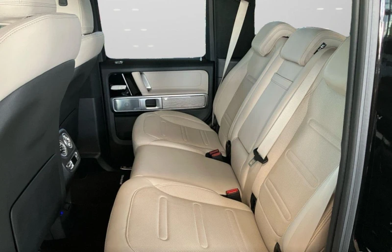 Mercedes-Benz G 450 d/AMG/FACELIFT/4M/NIGHT/BURM/MULTIBEAM/DISTRONIC/, снимка 13 - Автомобили и джипове - 52558257