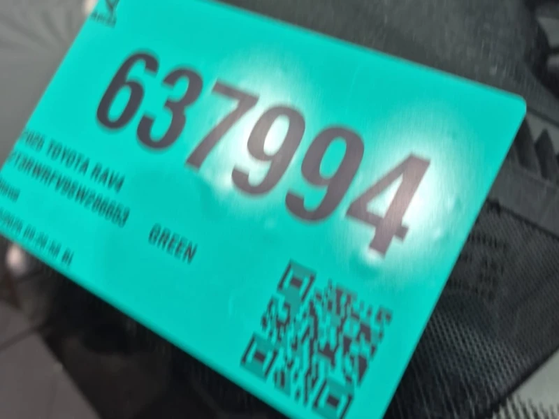 Toyota Rav4 * HYBRID XLE * CARFAX * , снимка 14 - Автомобили и джипове - 52645516