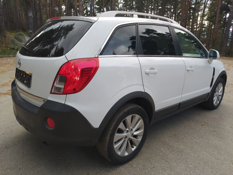 Opel Antara 2.4i, снимка 7 - Автомобили и джипове - 52967640
