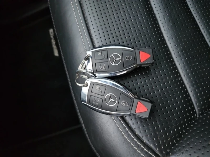 Mercedes-Benz GLS 63 AMG * CARFAX * БЕЗ ПЪРВОНАЧАЛНА ВНОСКА, снимка 8 - Автомобили и джипове - 53145630