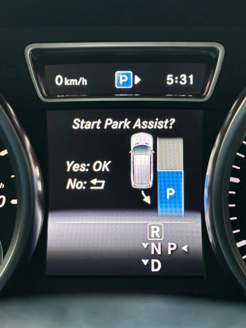 Mercedes-Benz GL 550 AMG HARMAN 360 KAMERA, снимка 6 - Автомобили и джипове - 53187562