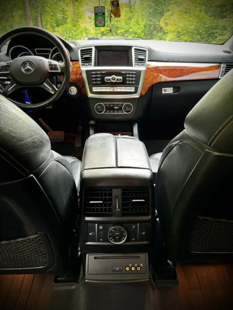 Mercedes-Benz GL 550 AMG HARMAN 360 KAMERA, снимка 8 - Автомобили и джипове - 53187562