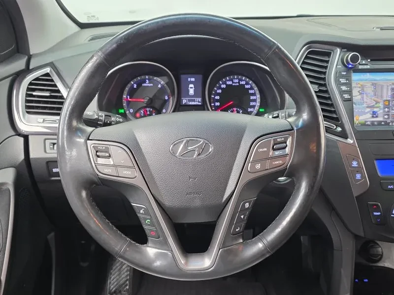 Hyundai Santa fe 2.0, снимка 13 - Автомобили и джипове - 54256796