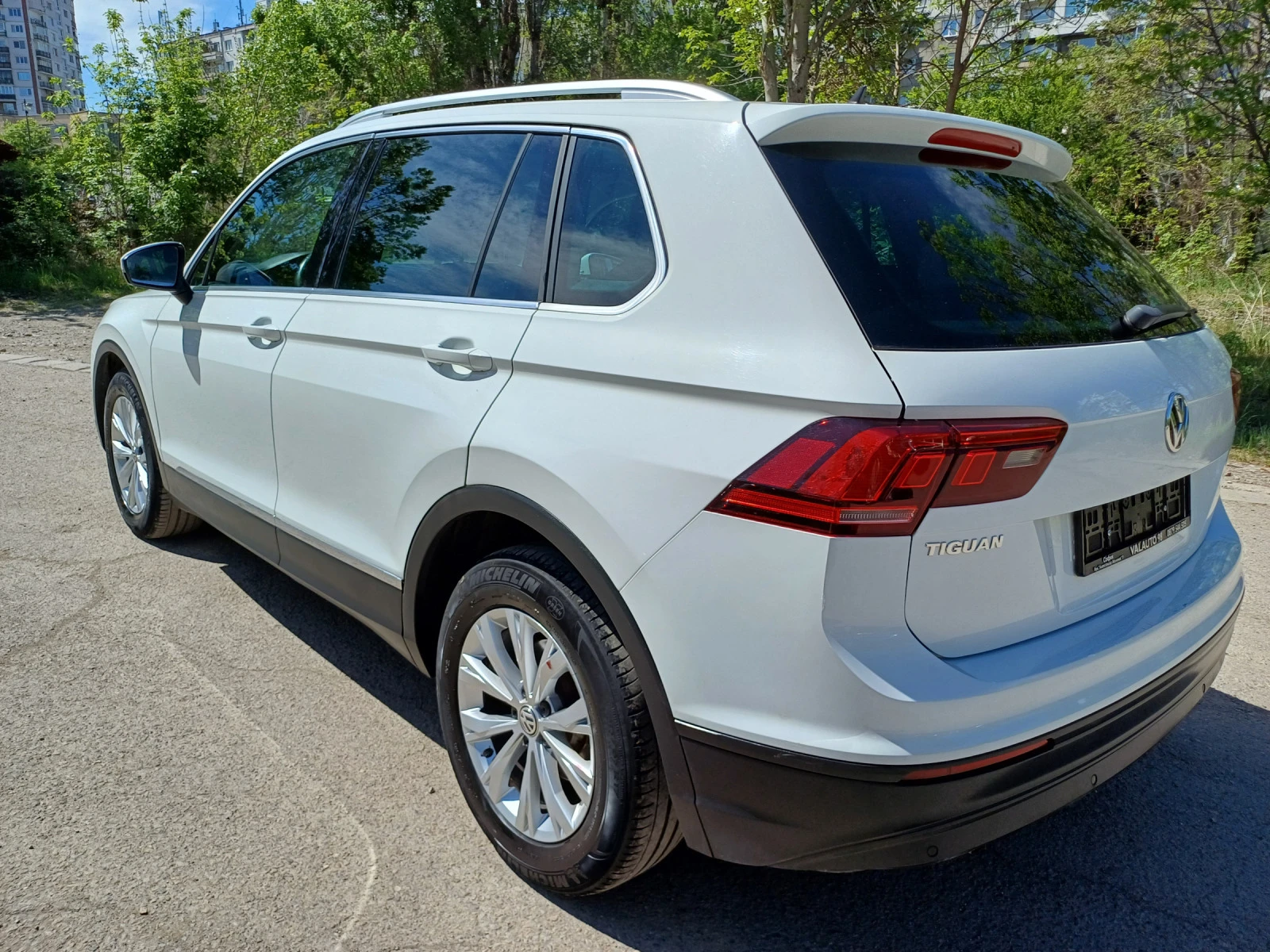 VW Tiguan TDI BLUEMOTION NAVI  - изображение 6