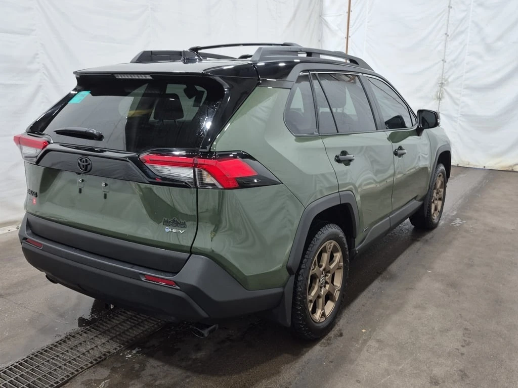 Toyota Rav4 * HYBRID XLE * CARFAX *  - изображение 3