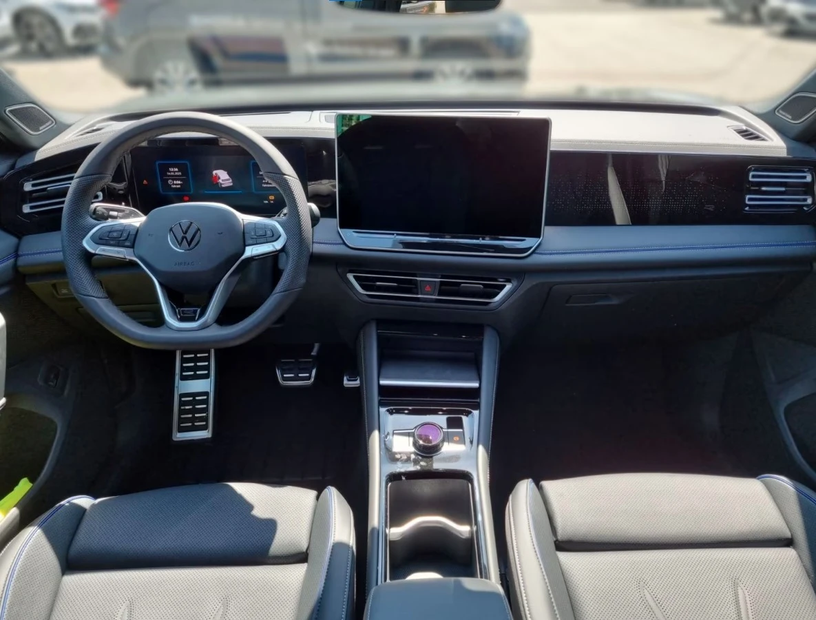 VW Tiguan 2.0 TDI* R-Line* 4Motion - изображение 7