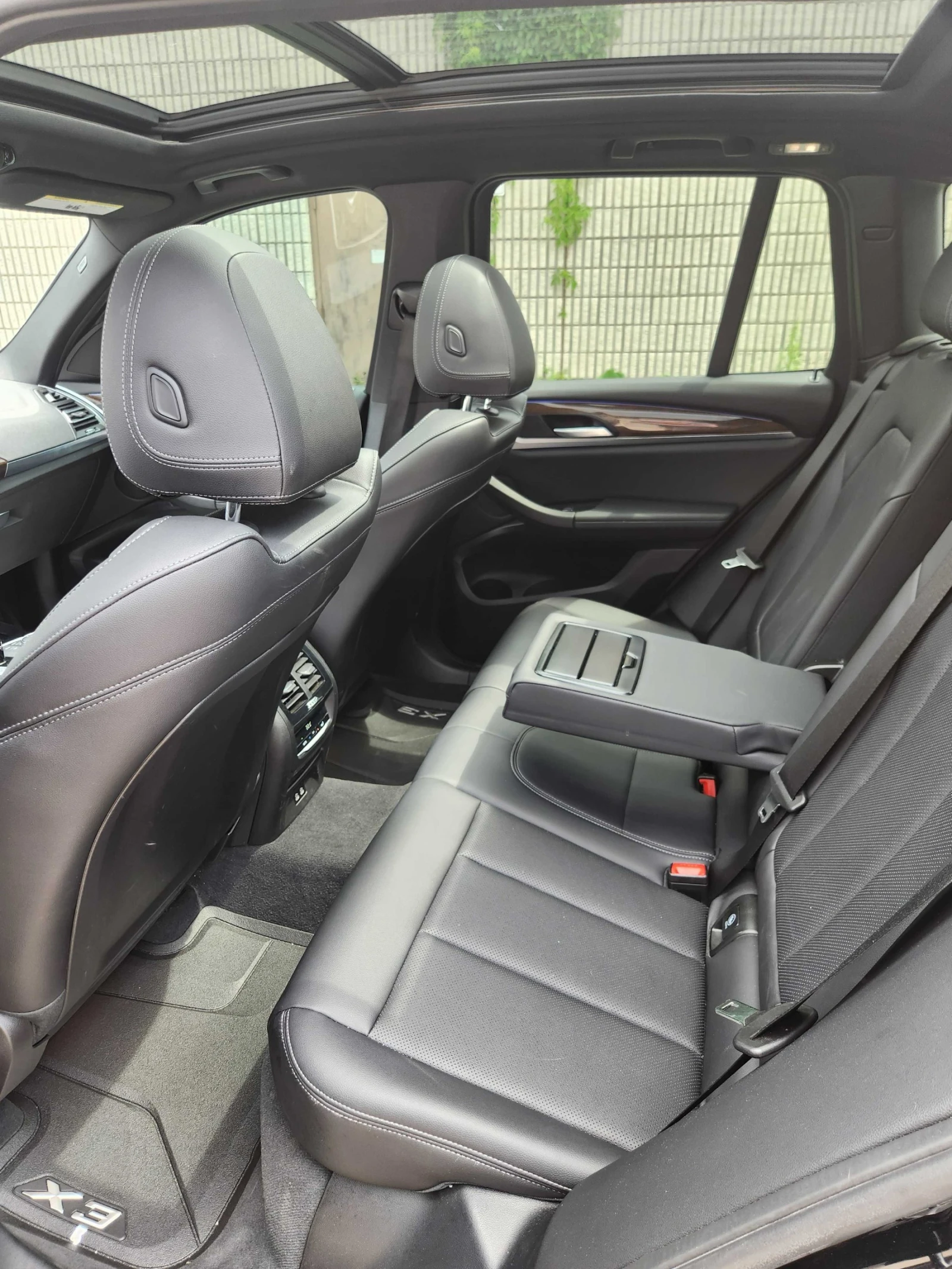 BMW X3 xDrive30i, снимка 8 - Автомобили и джипове - 54869487