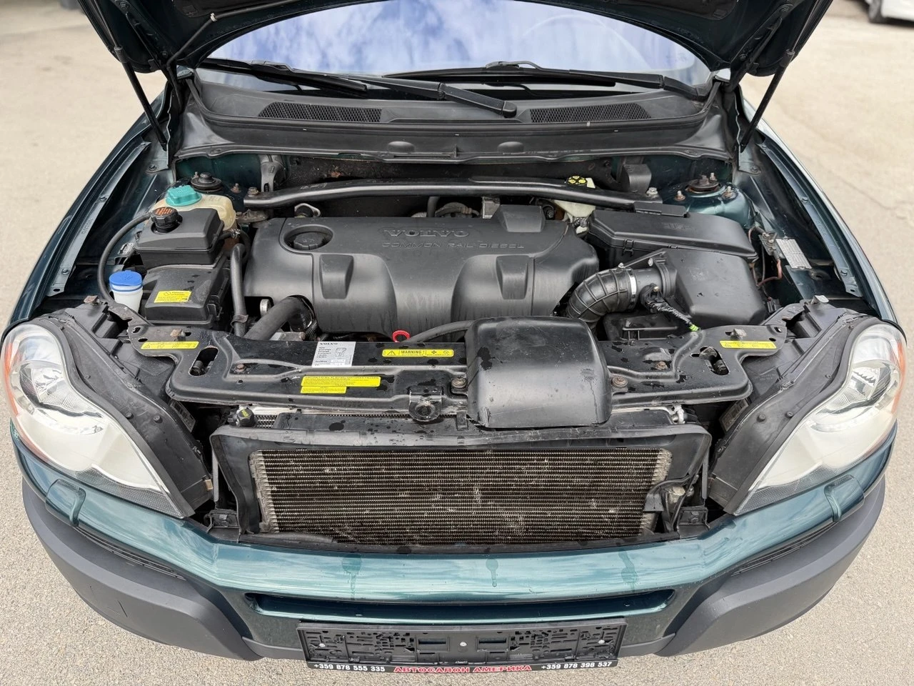 Volvo Xc90 2.4 D3 Aut. 4x4 7МЕСТА, снимка 17 - Автомобили и джипове - 54896644