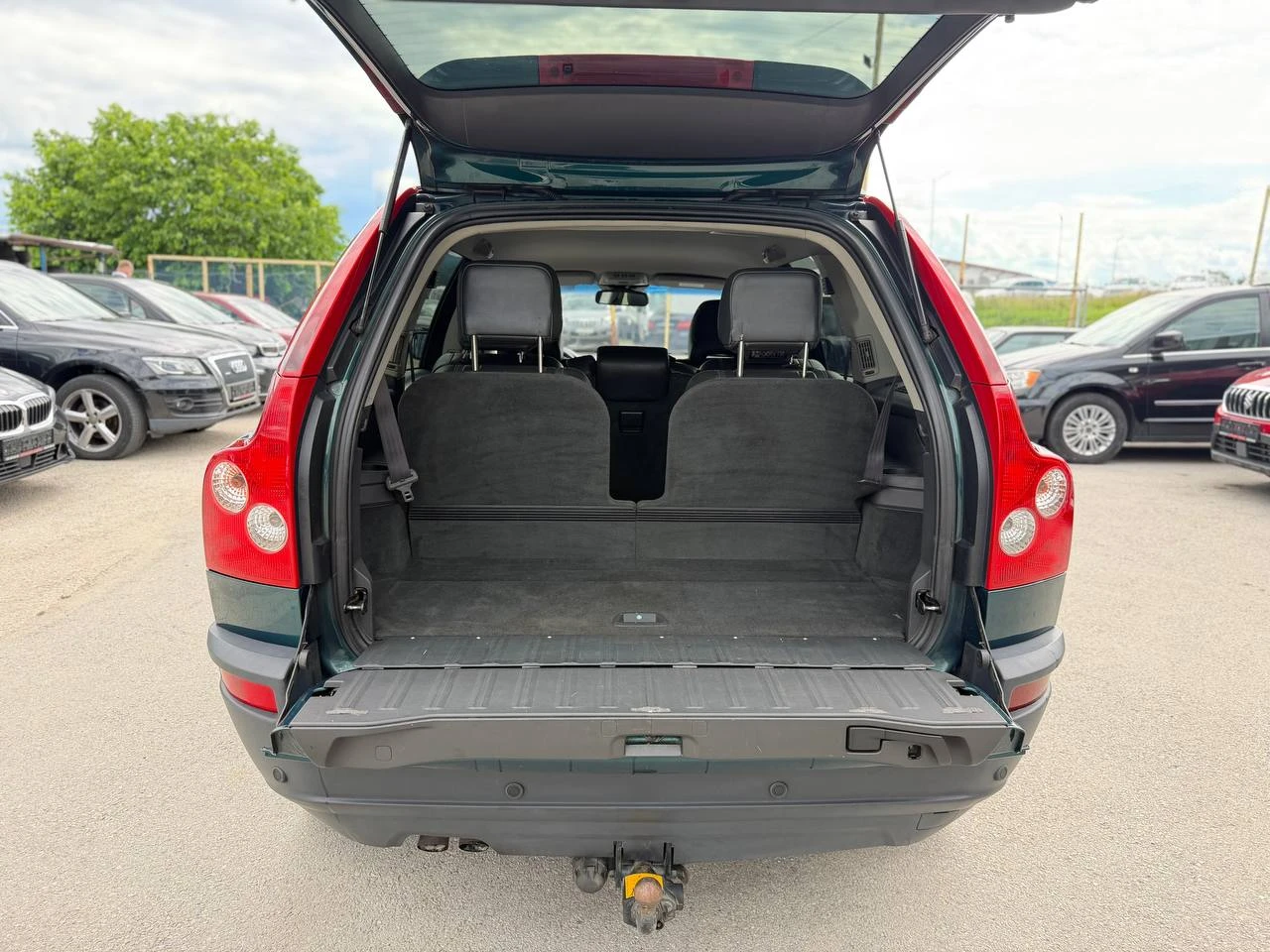 Volvo Xc90 2.4 D3 Aut. 4x4 7МЕСТА, снимка 16 - Автомобили и джипове - 54896644