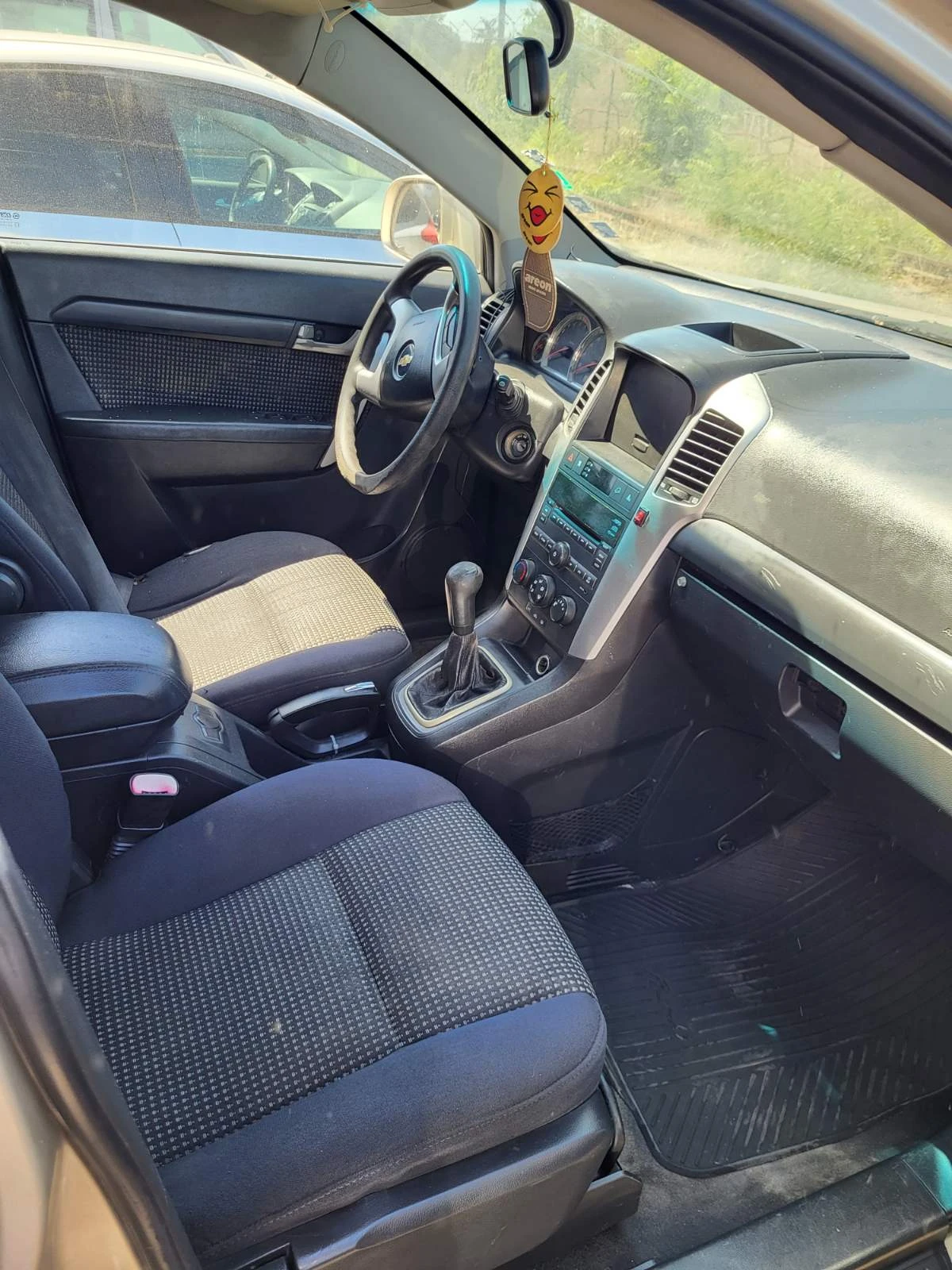Chevrolet Captiva, снимка 9 - Автомобили и джипове - 55609076