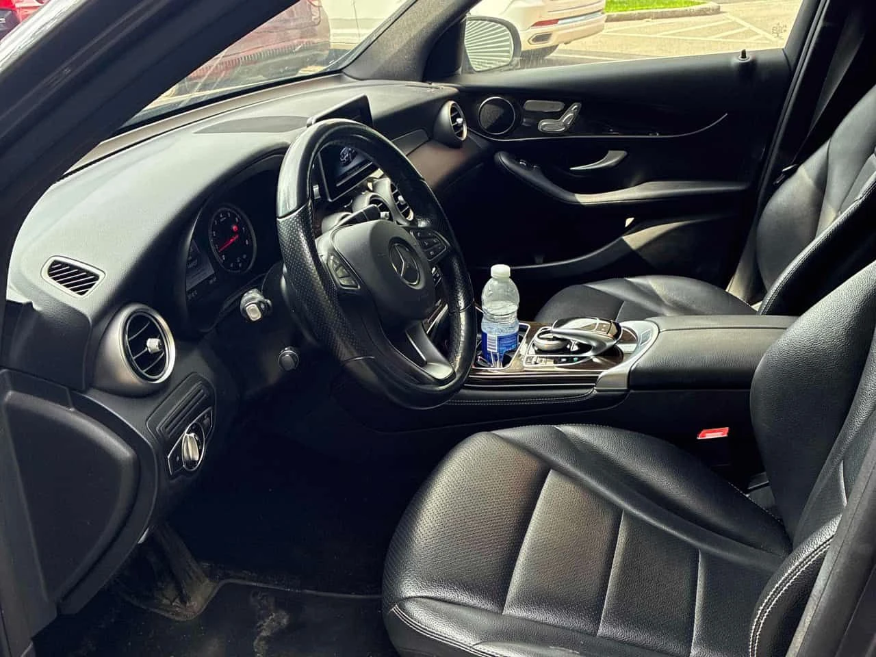 Mercedes-Benz GLC * 300 * CARFAX * ЦЕНА ДО БГ, снимка 12 - Автомобили и джипове - 55626438