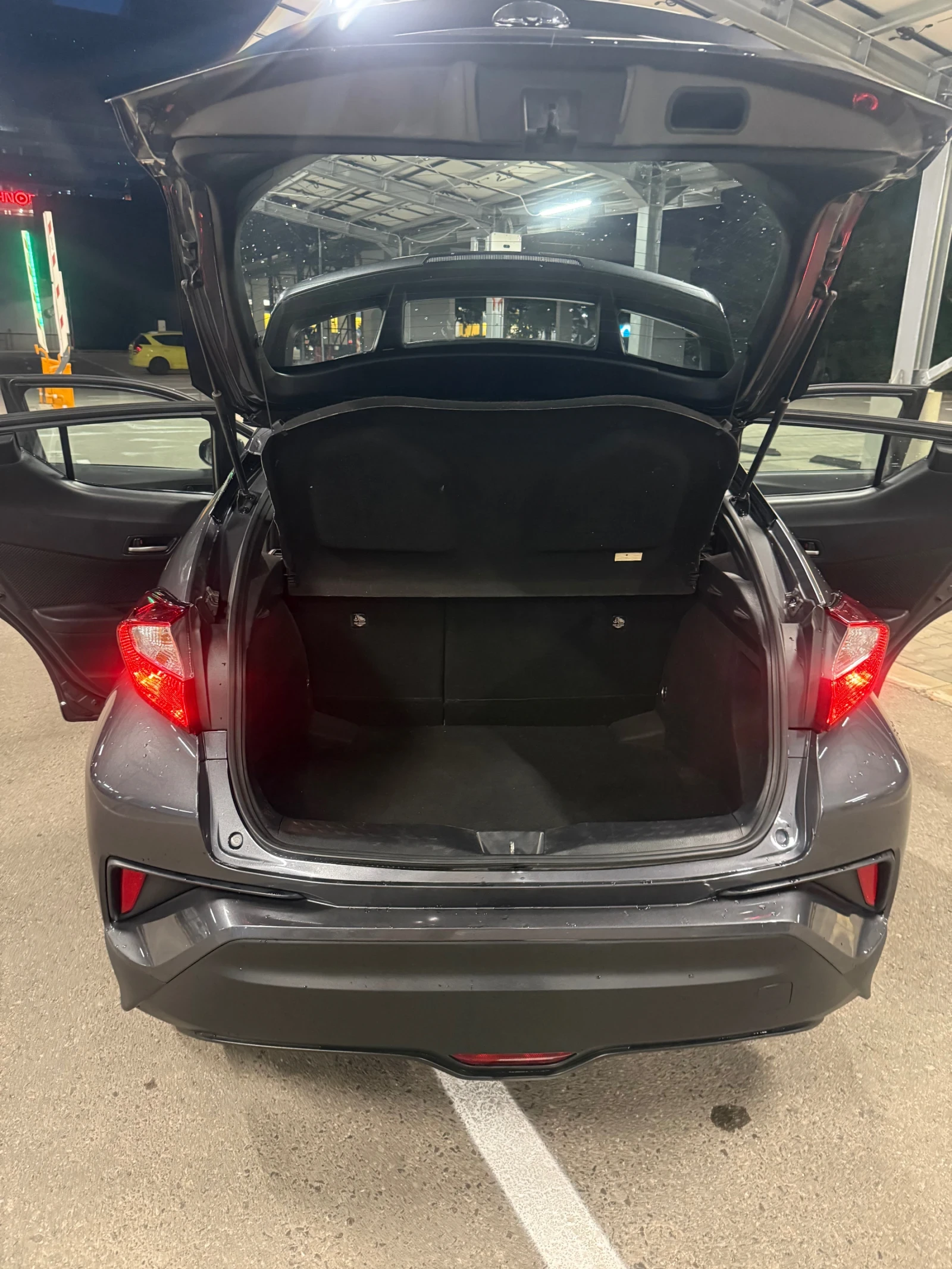 Toyota C-HR, снимка 5 - Автомобили и джипове - 55711815