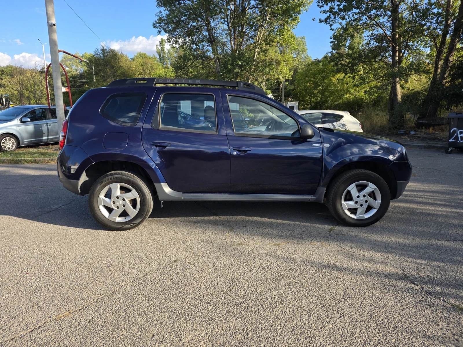 Dacia Duster 1.5 DCI/110HP/4X4/LAUREATE/, снимка 4 - Автомобили и джипове - 56259031
