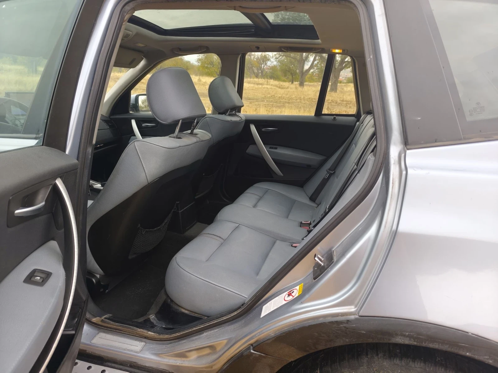 BMW X3 3.0i AVTOMAT PANORAMA KLIMATRONIK 4X4 | Mobile.bg � ����������� 10