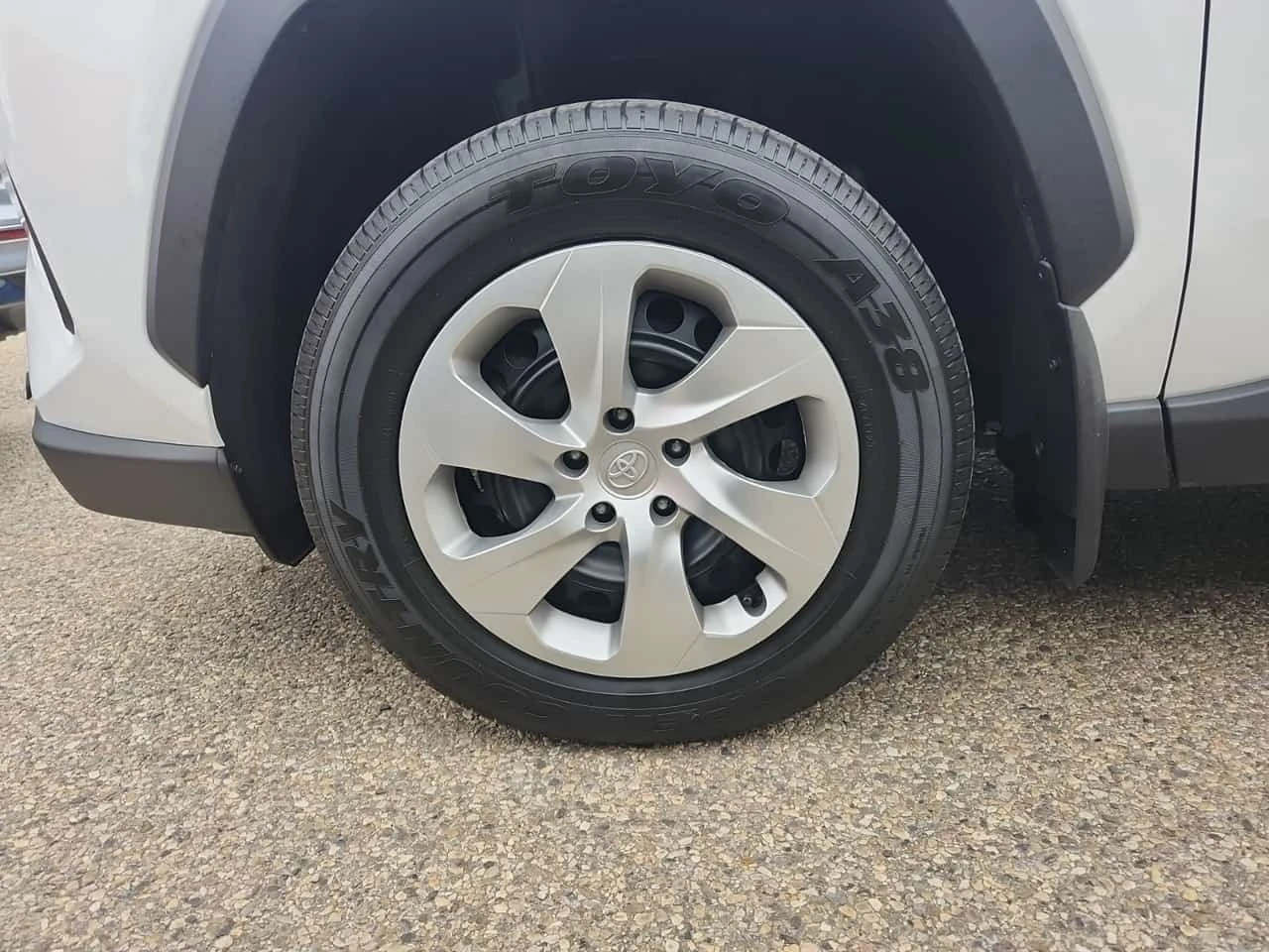 Toyota Rav4 * Awd Le * CARFAX * , снимка 5 - Автомобили и джипове - 56621516