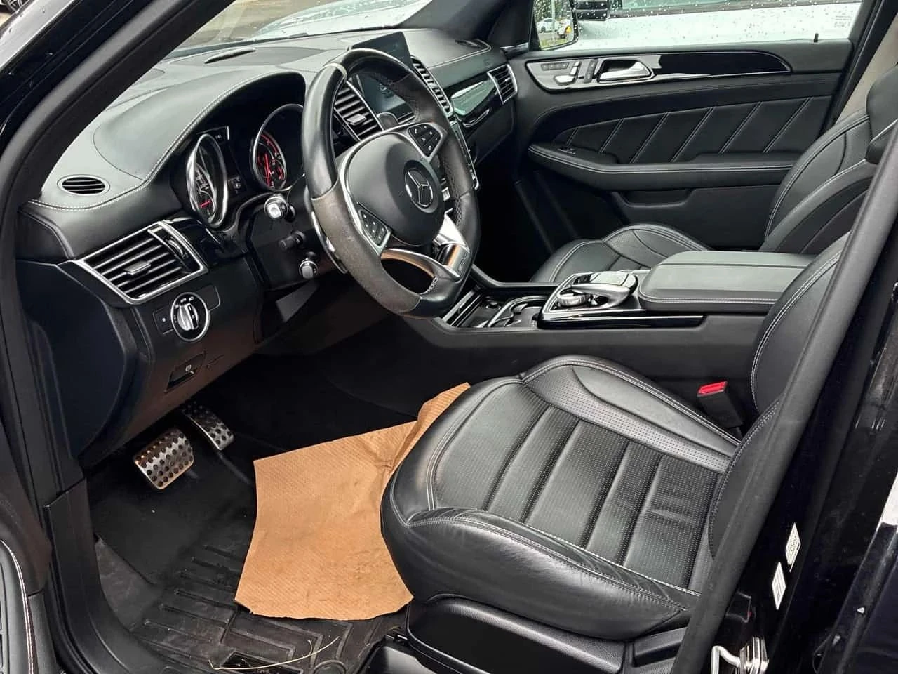 Mercedes-Benz GLE 63 AMG, снимка 5 - Автомобили и джипове - 56685137