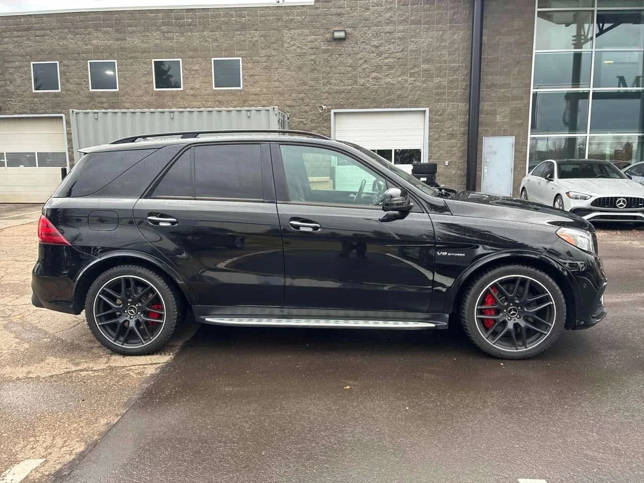 Mercedes-Benz GLE 63 AMG, снимка 3 - Автомобили и джипове - 56685137