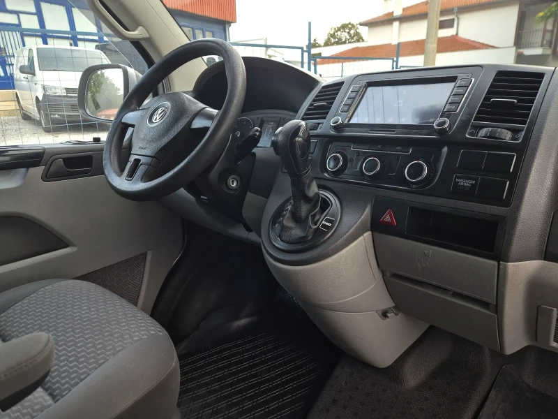 VW Transporter 2.0TDI DC AUTOMAT , снимка 15 - Бусове и автобуси - 47232968