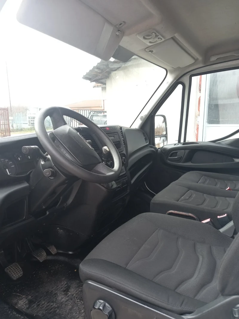 Iveco Daily 40C15 KAT Б 3.5Т КЛИМАТИК 4.10м, снимка 9 - Бусове и автобуси - 48311474