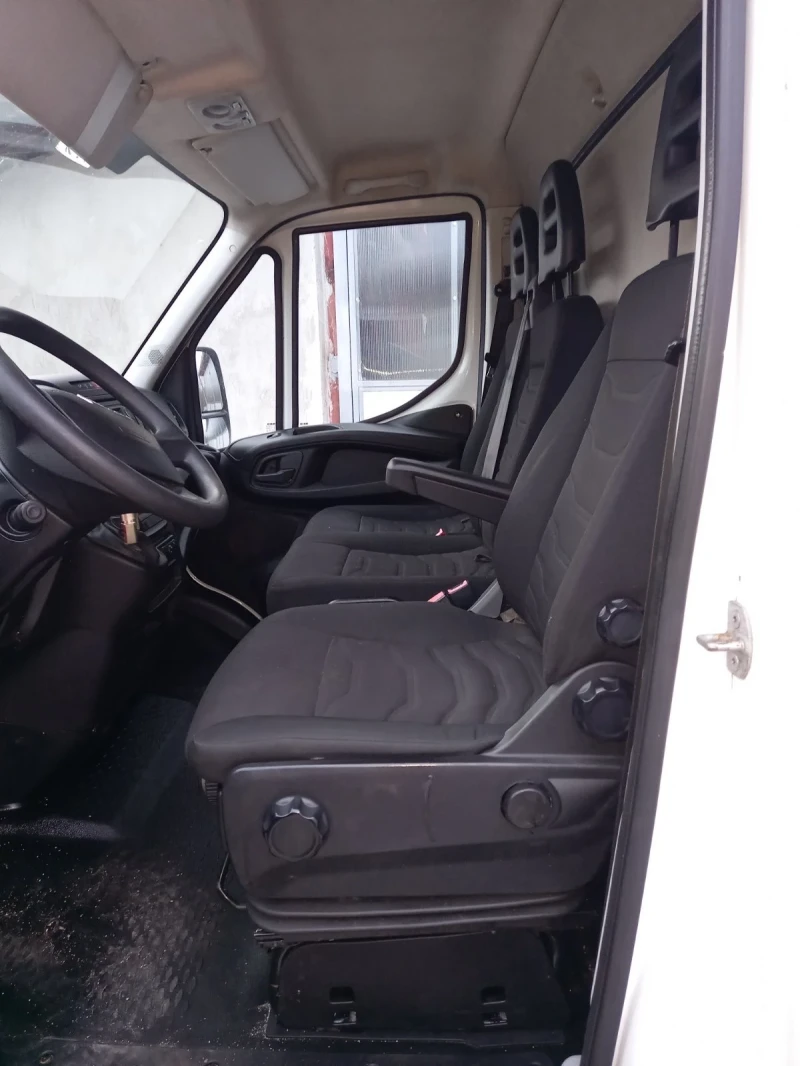 Iveco Daily 40C15 KAT Б 3.5Т КЛИМАТИК 4.10м, снимка 7 - Бусове и автобуси - 48311474