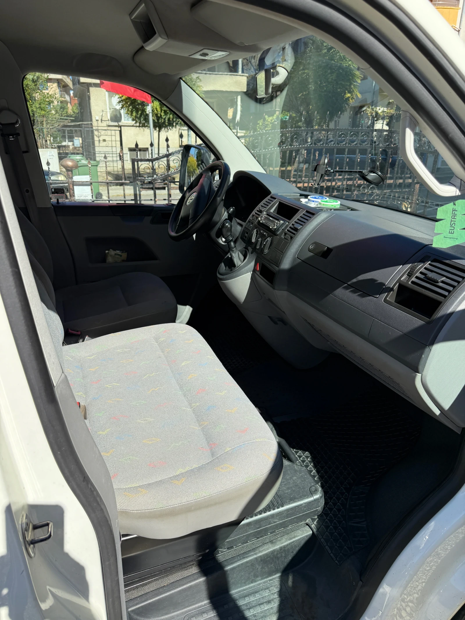 VW Transporter 1.9 TDI  - изображение 6