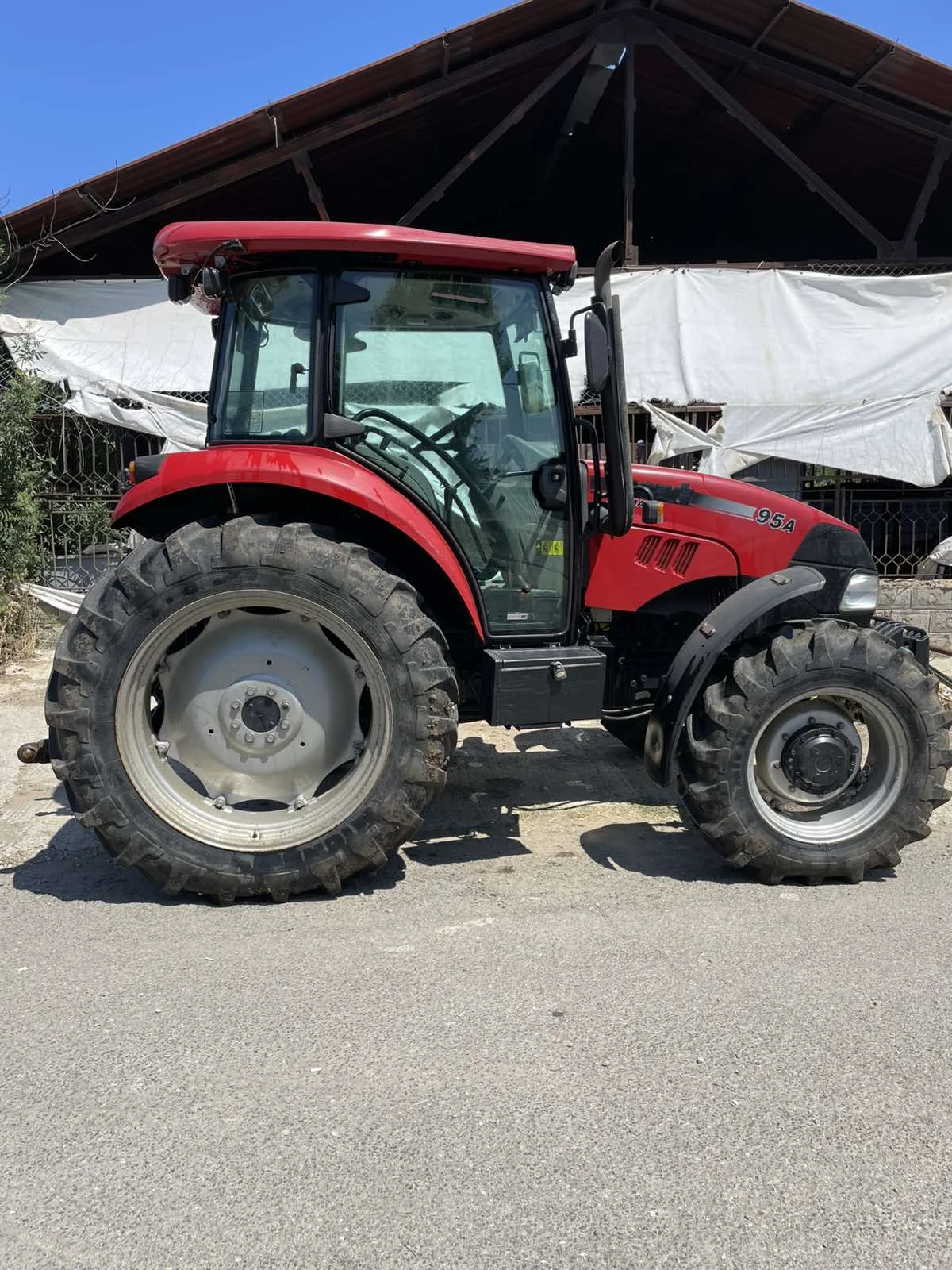 Трактор CASE IH Farmall 95A, снимка 4 - Селскостопанска техника - 55293819