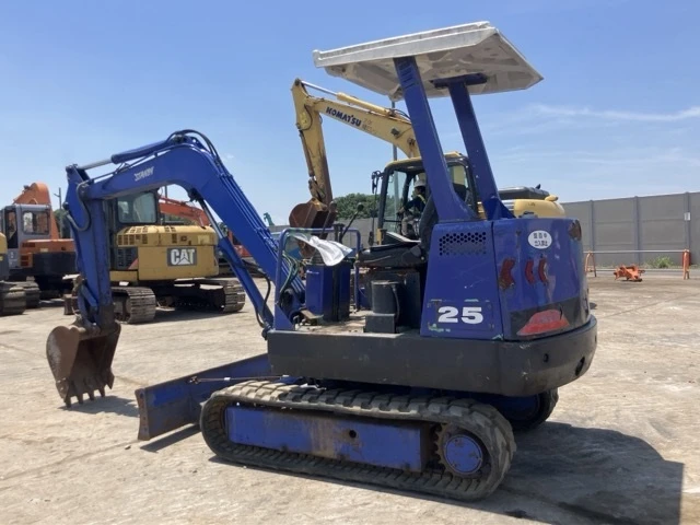 Багер Hitachi Hanix H27 - 4 ЦИЛИНДРОВ - ОЧАКВАН 30.09.2026!, снимка 3 - Индустриална техника - 54610833