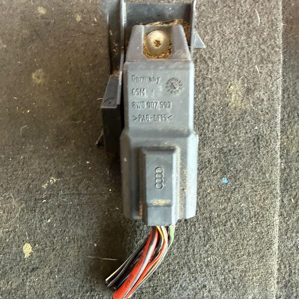 Реле за подгревни свещи за Audi A5 8W 8W0907599-1998