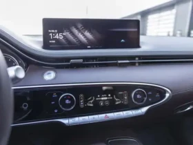 Genesis GV70 2023/43000KM/2.5Т/PANO/360/4x4/CARFAX - 32850 € / 64249.02 лв. - 50301609 14