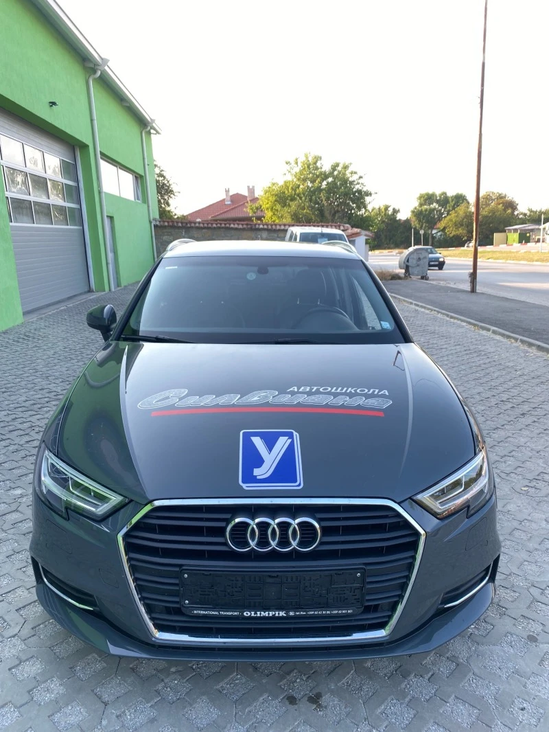 Audi A3 1.6TDI FULL LED, снимка 8 - Автомобили и джипове - 41771054