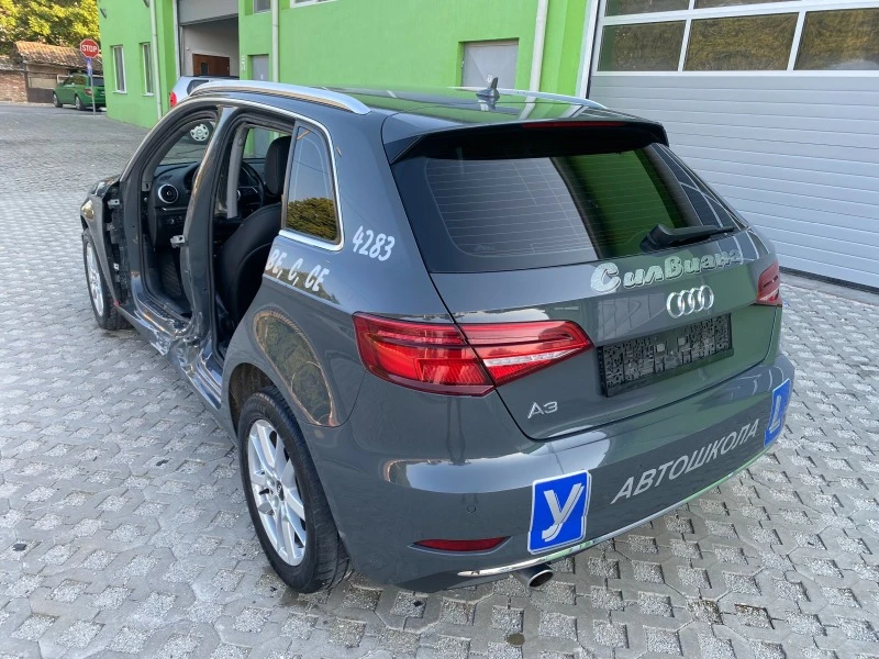 Audi A3 1.6TDI FULL LED, снимка 3 - Автомобили и джипове - 41771054